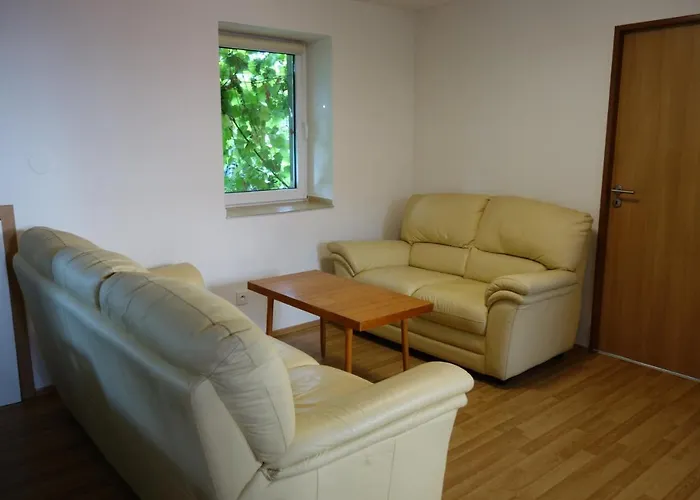 Apartman Hulin, Chrastany - Bily