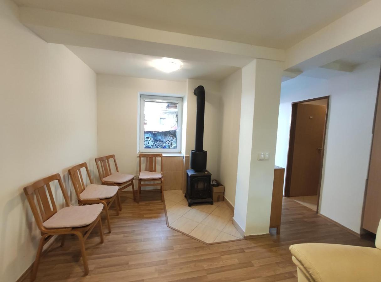 Apartament Hulin, Chrastany - Bily Hulin